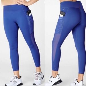 Motion 360 by Fabletics blue mesh pocket leggings XS